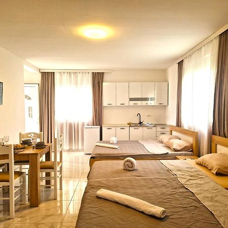 Ivana Apartments Ulcinj Bagian luar foto