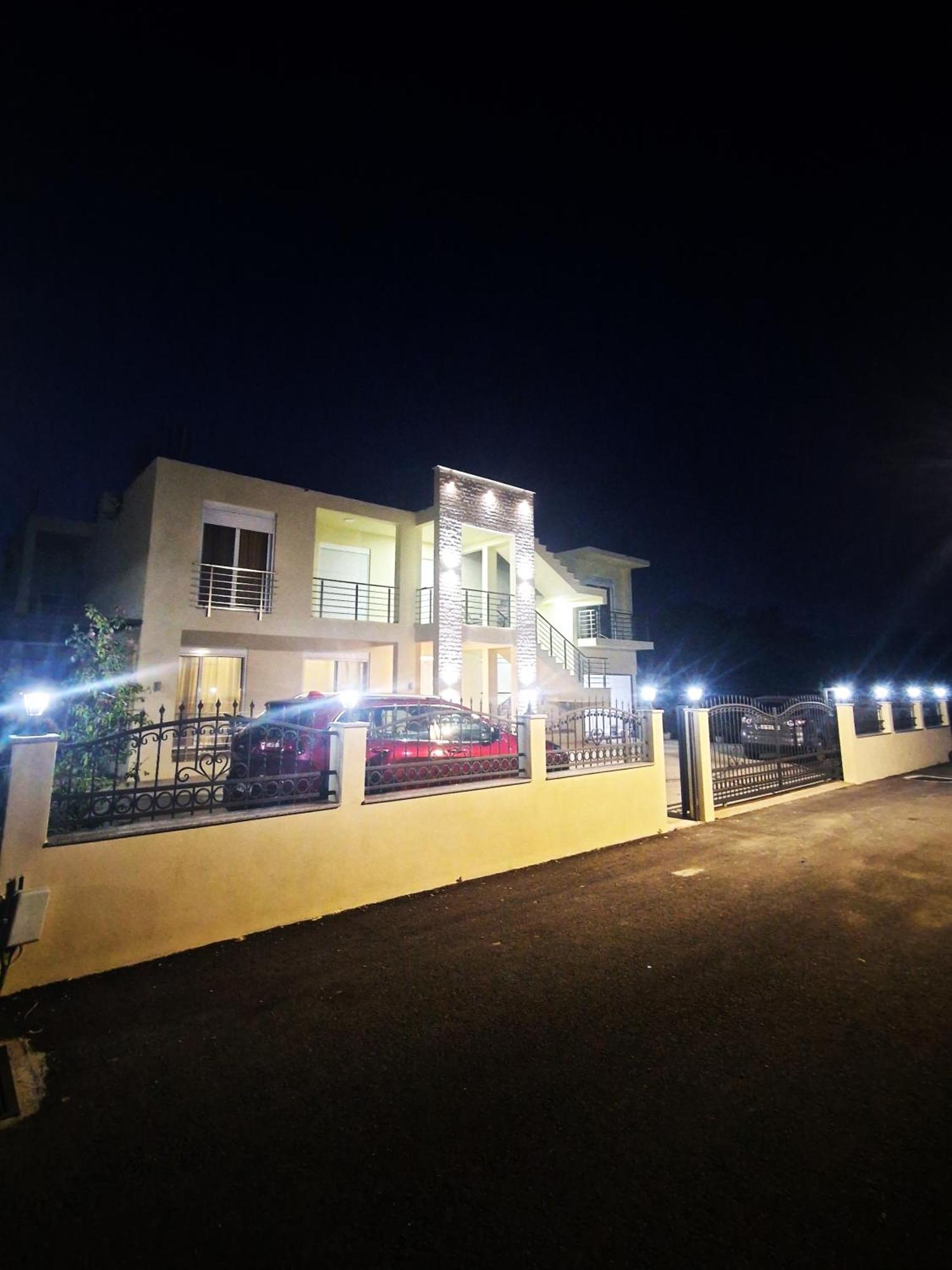 Ivana Apartments Ulcinj Bagian luar foto